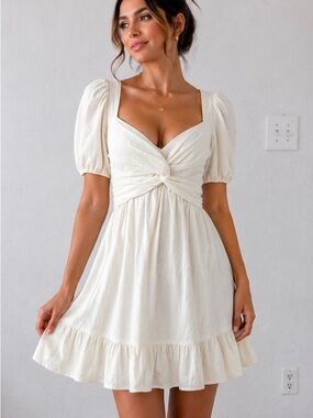 Romantic Cream Puff-Sleeve Mini Dress with Twist Front